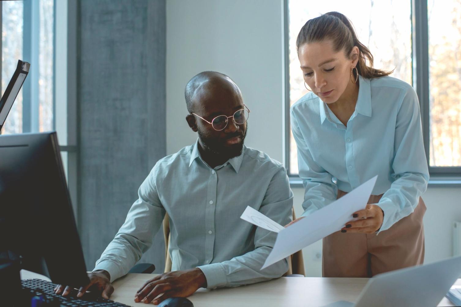 Atelier de stylisme professionnel avec équipements modernes